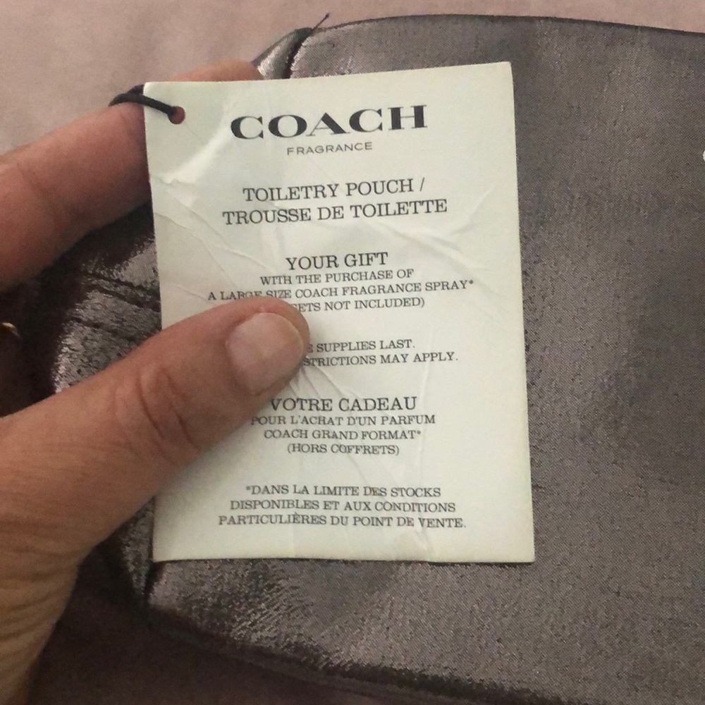 SOLD SOLDCOACH /CLUTCH 👛 / MAKEUP 💄 CASE 🆕👛💎 - Picture 7 of 7